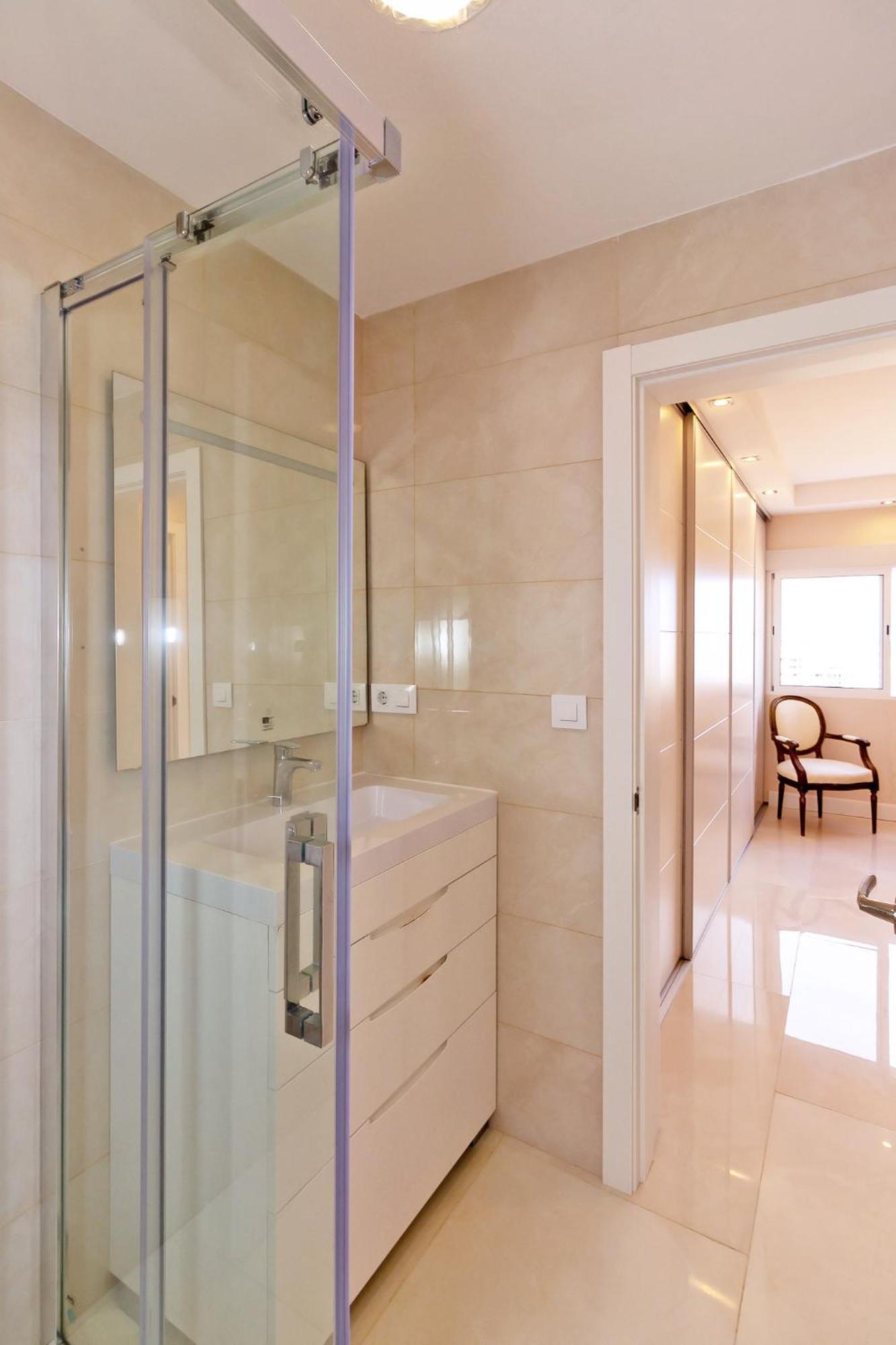 The White Apartment: Luxury, Beach And Design 瓦伦西亚 外观 照片